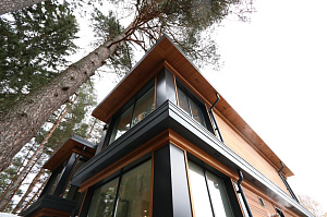 Отделка термопланкеном и АКП