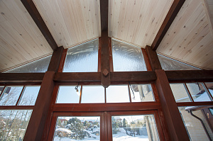 отделка окон деревом