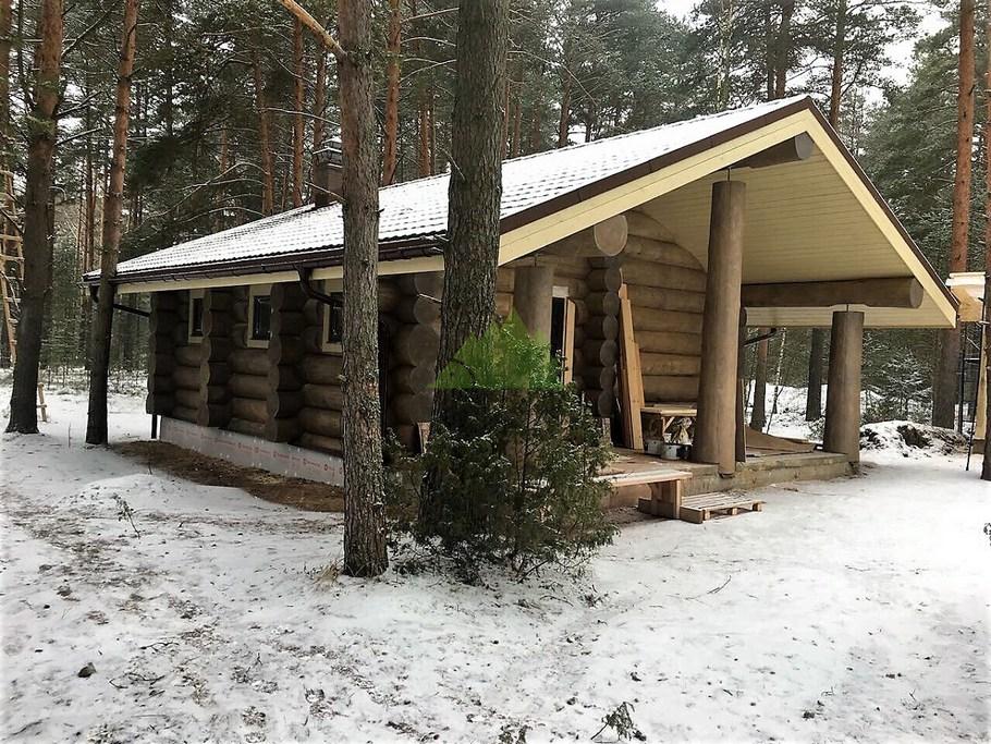 Покраска планкена для подшива свесов в белый цвет