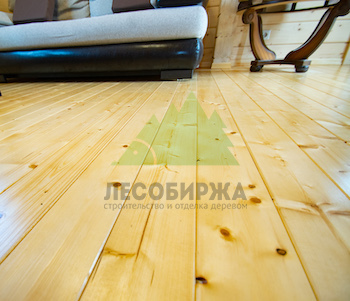 Крашеная доска пола