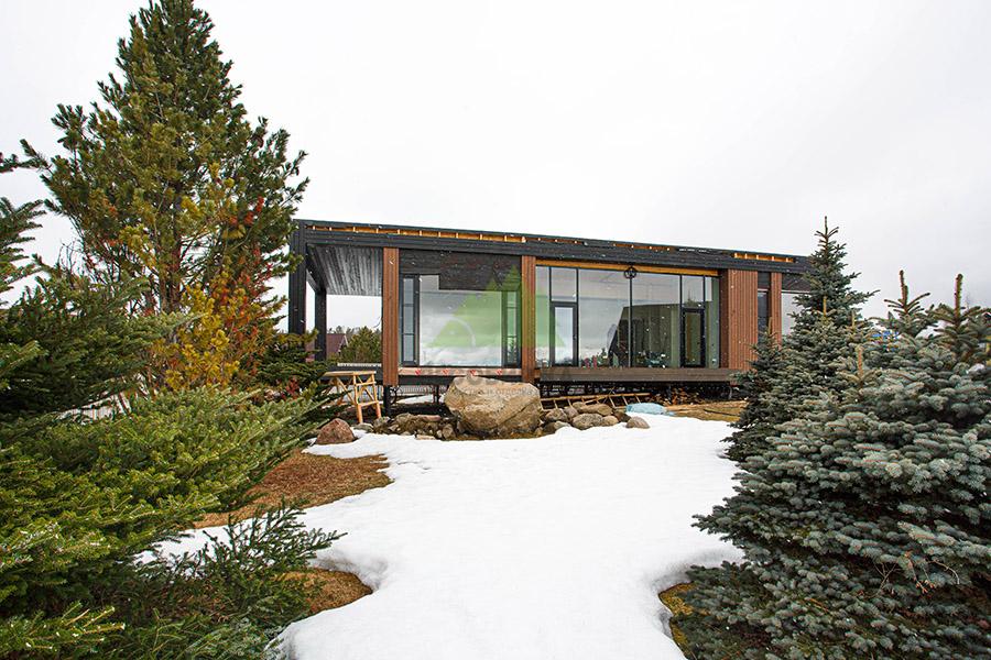 Дом обшитый планкеном