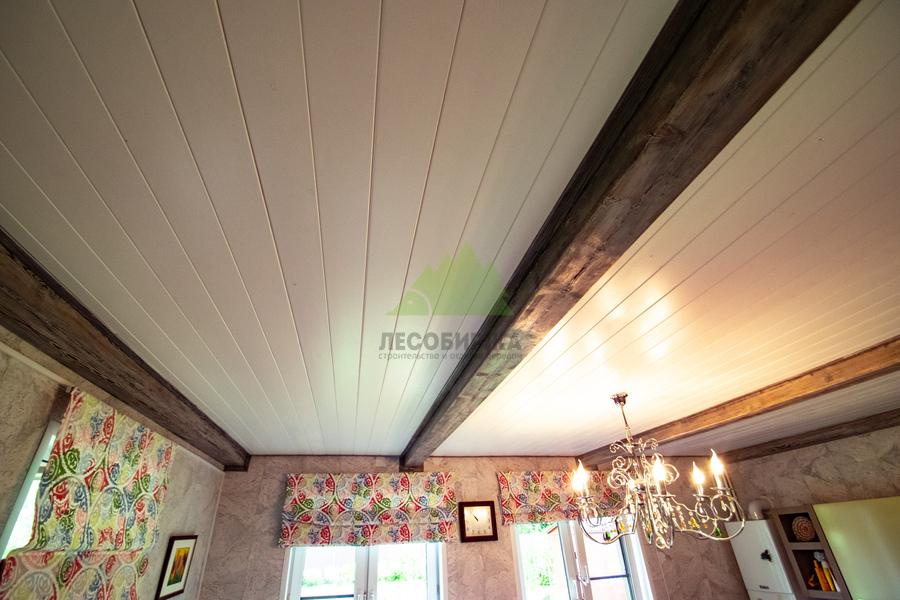 потолки с фальшбалками