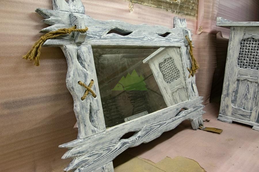 Крашеная рама для зеркала под старину