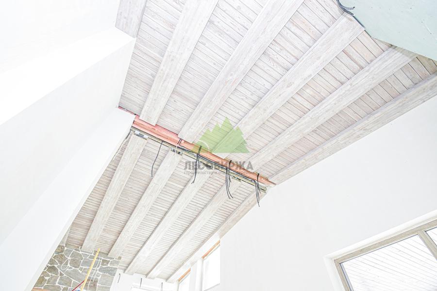 Планкен на потолке Планкен на потолке