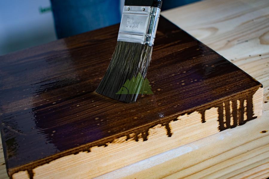 кисть для нанесения лака