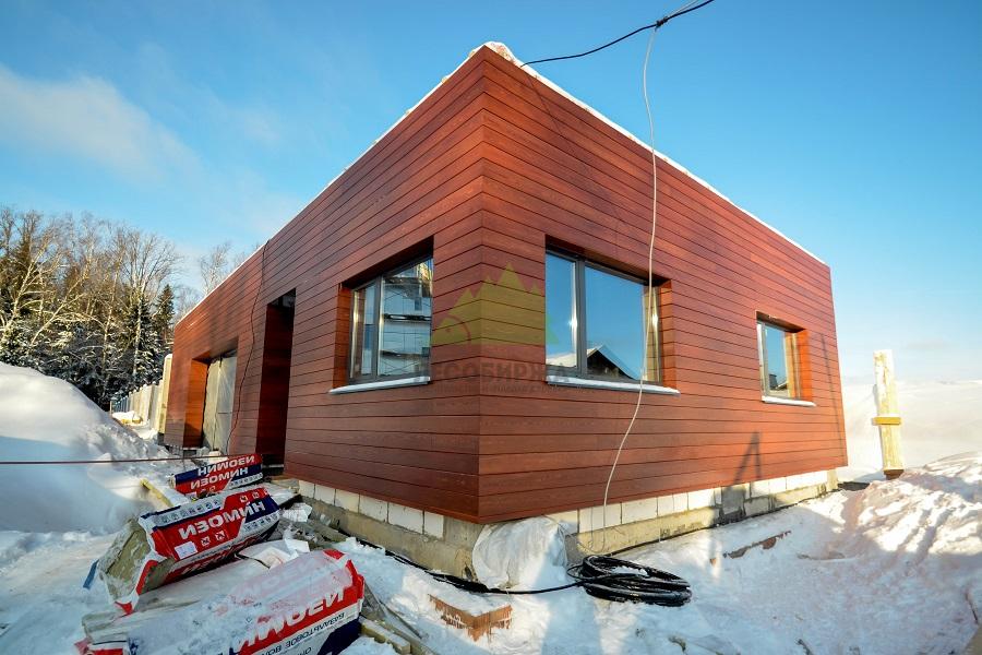 Гараж с отделкой из планкена Гараж с отделкой из планкена