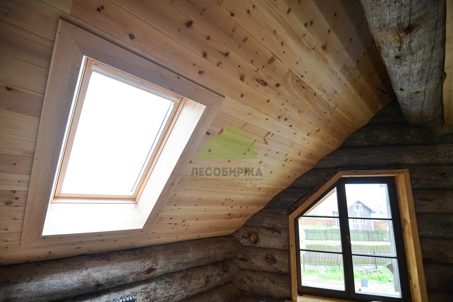Отделка мансарды кедровой вагонкой