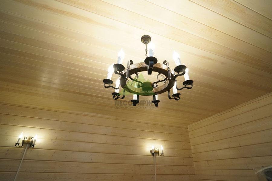 Вагонка без сучков на потолке