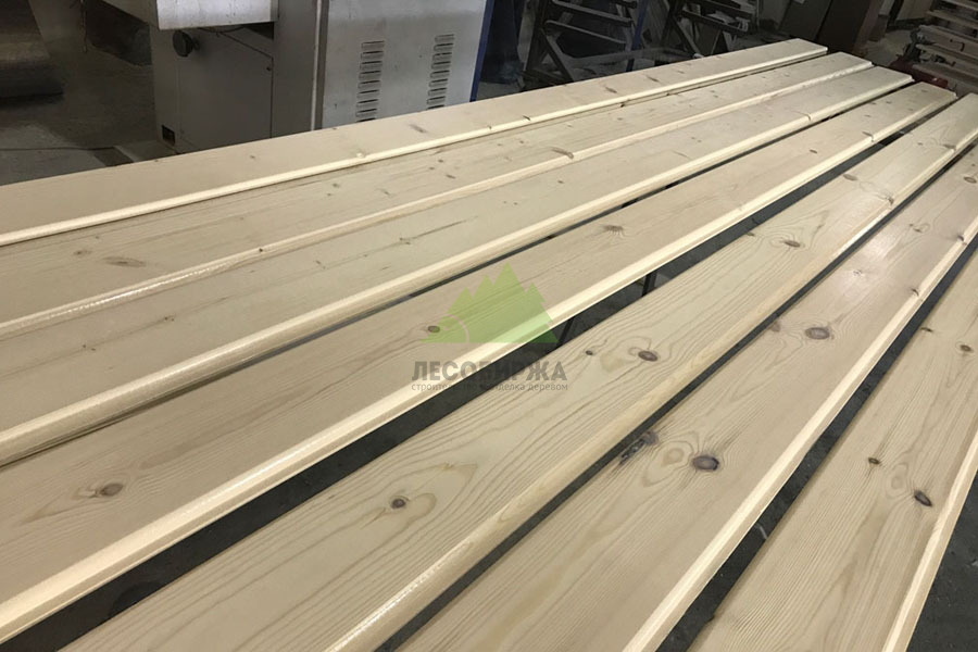 Сосновая вагонка покрытая маслом