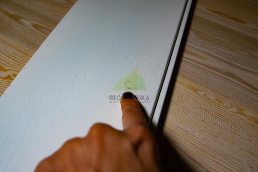 сучок под укрывной краской