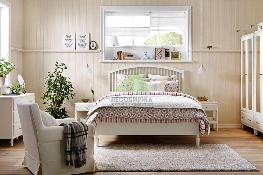 Вагонка в спальной комнате