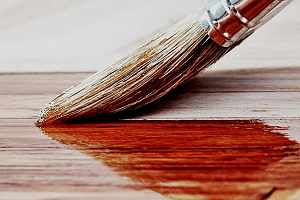 Как выбрать масло для вагонки внутри дома без ошибок: советы эксперта по древесине