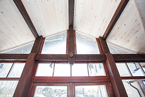 Применение вагонки в дизайне и отделке кухни: варианты для маленьких и больших помещений