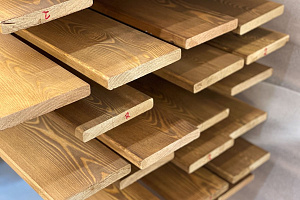 Террасная доска из лиственницы: как выбрать сорт, профиль и собрать террасу без проблем