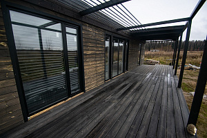 Урок №17. Покраска террасы натуральными маслами и гидромаслом: регламент для климата Санкт-Петербурга